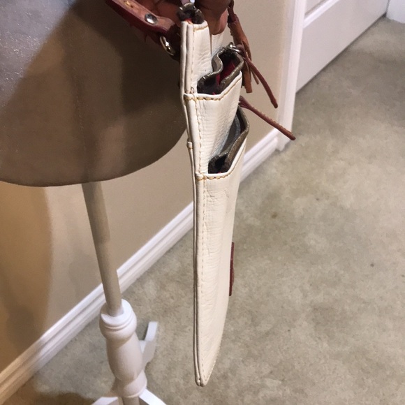 Dooney & Bourke Triple Zip Tassel Ivory & Brown Slim Leather Crossbody Bag - Picture 12 of 12